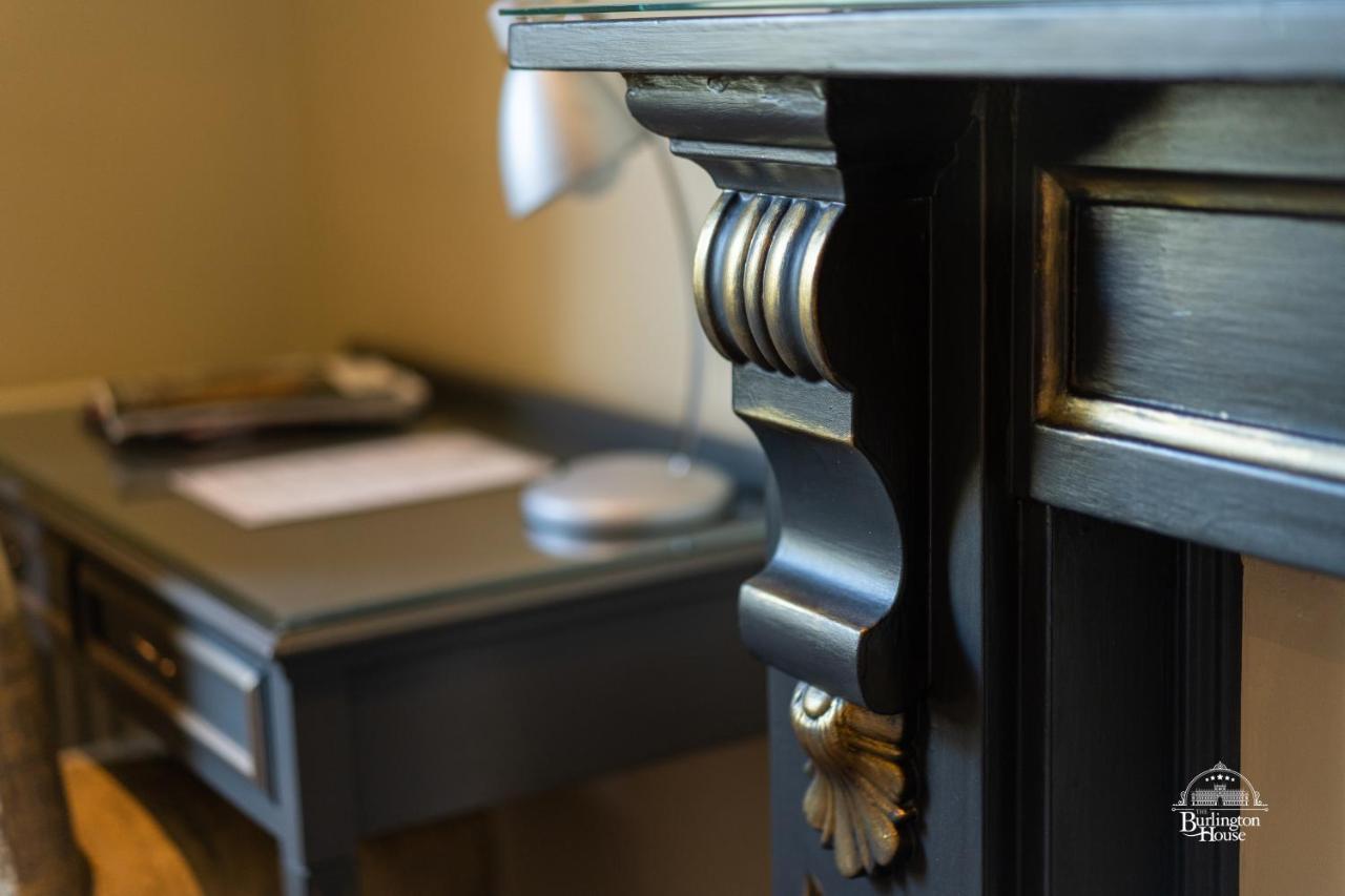 Burlington House Boutique Bed & Breakfast Oxford Dış mekan fotoğraf Corbel