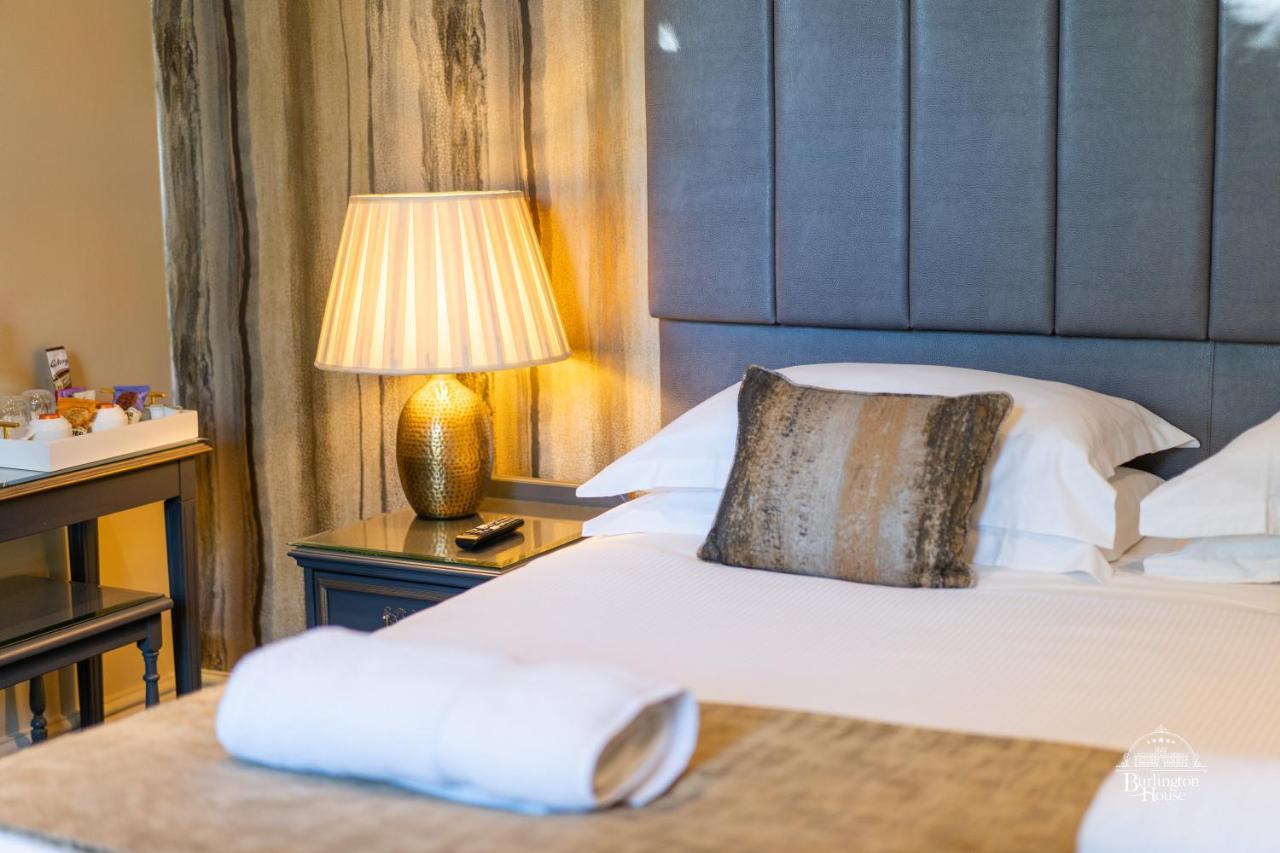 Burlington House Boutique Bed & Breakfast Oxford Dış mekan fotoğraf A bedroom at The Old Vicarage Hotel